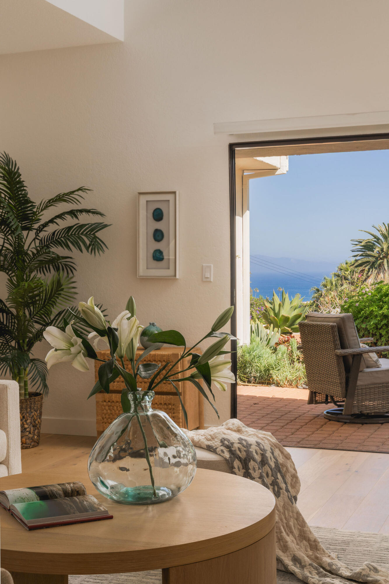 421 Vista De La Playa Lane