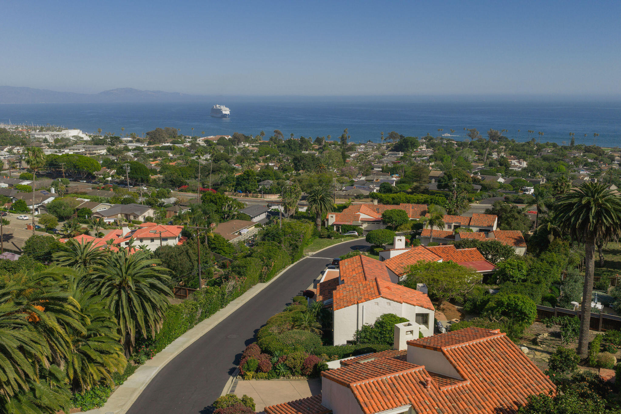 421 Vista De La Playa Lane