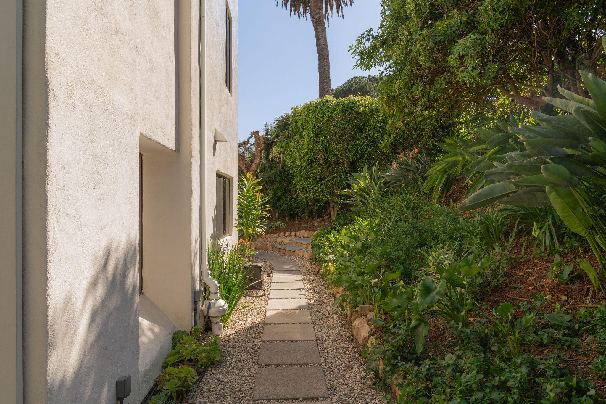 421 Vista De La Playa Lane