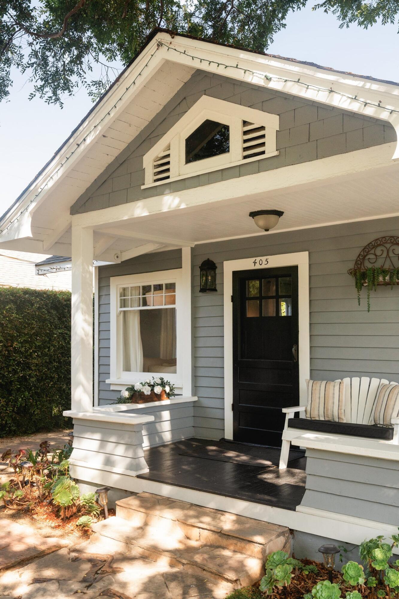 405 W Sola Street