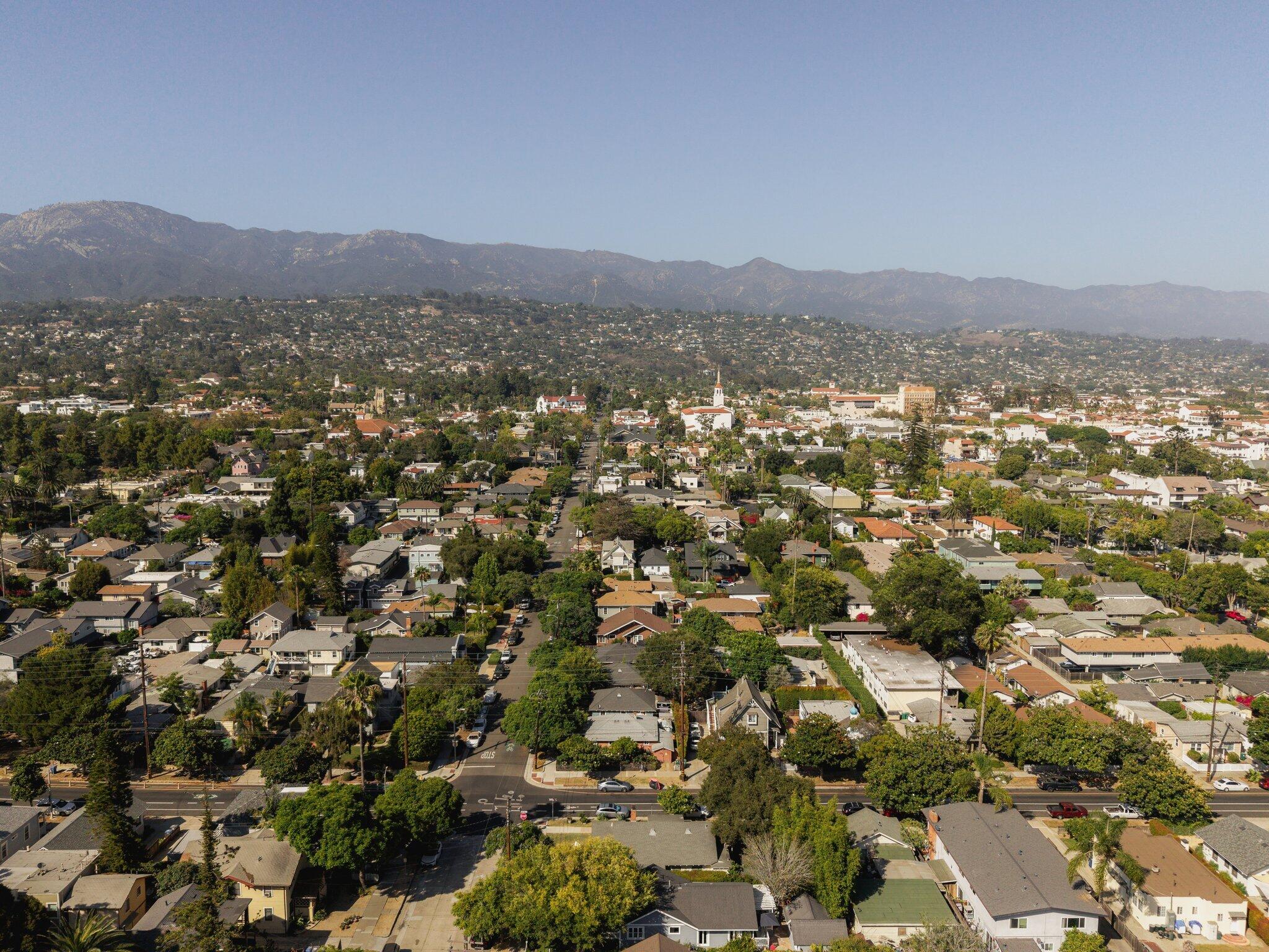 405 W Sola Street