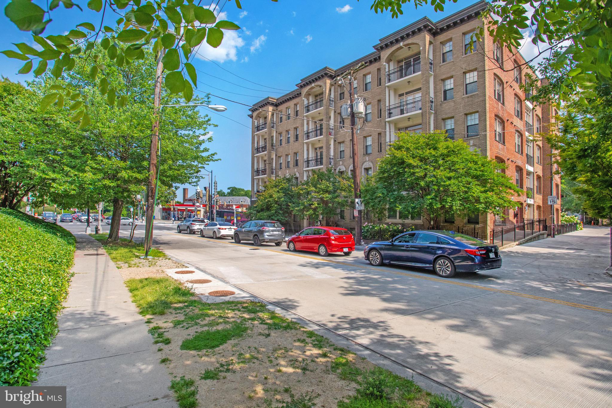 2902 Porter St NW #B
