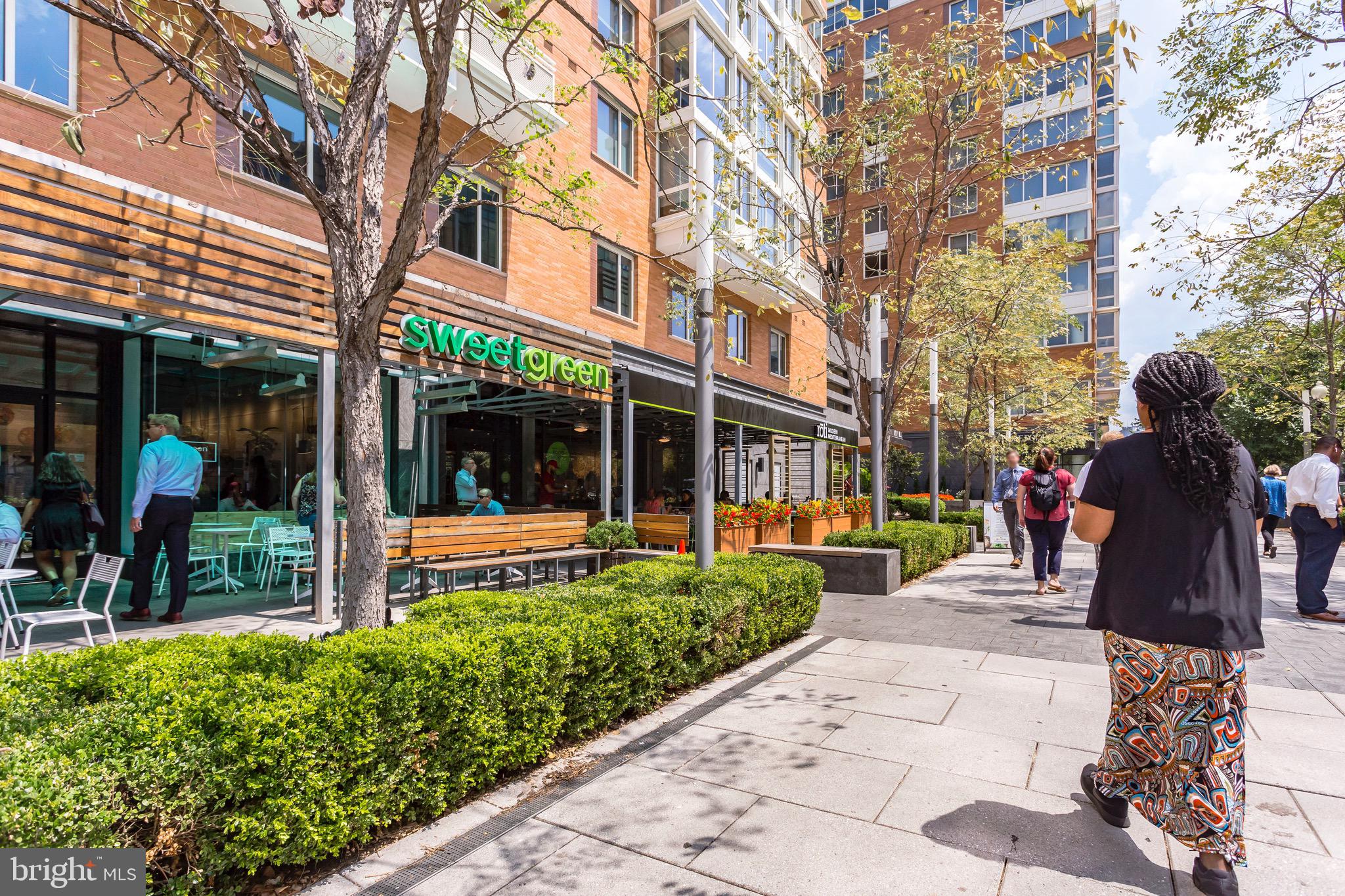 2475 Virginia Ave NW #117