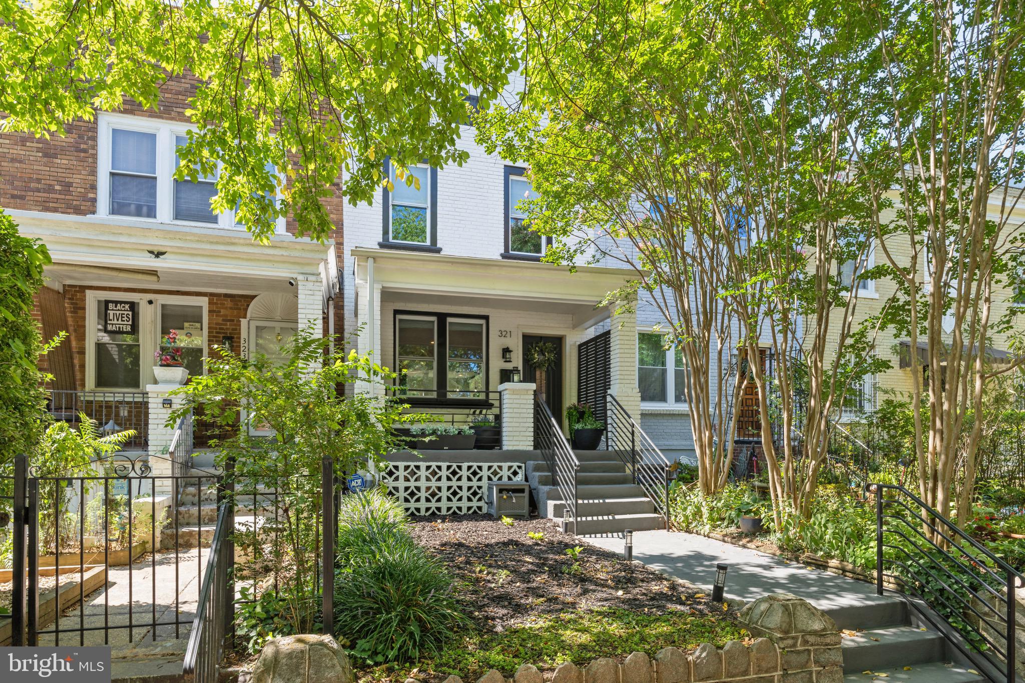 321 KENTUCKY AVE SE