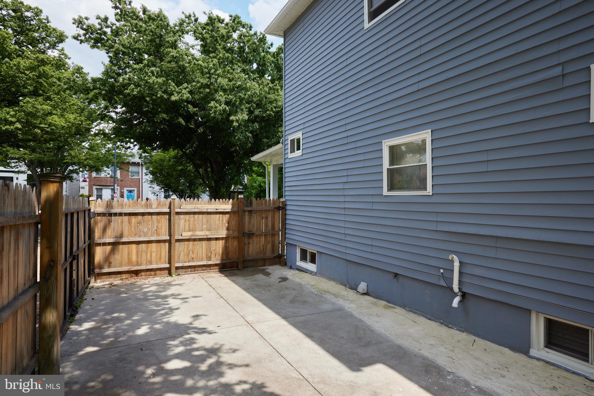 5408 Illinois Ave NW