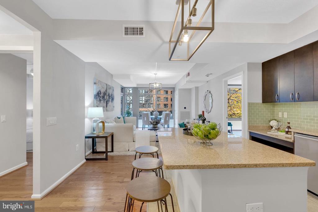 440 L ST NW #204