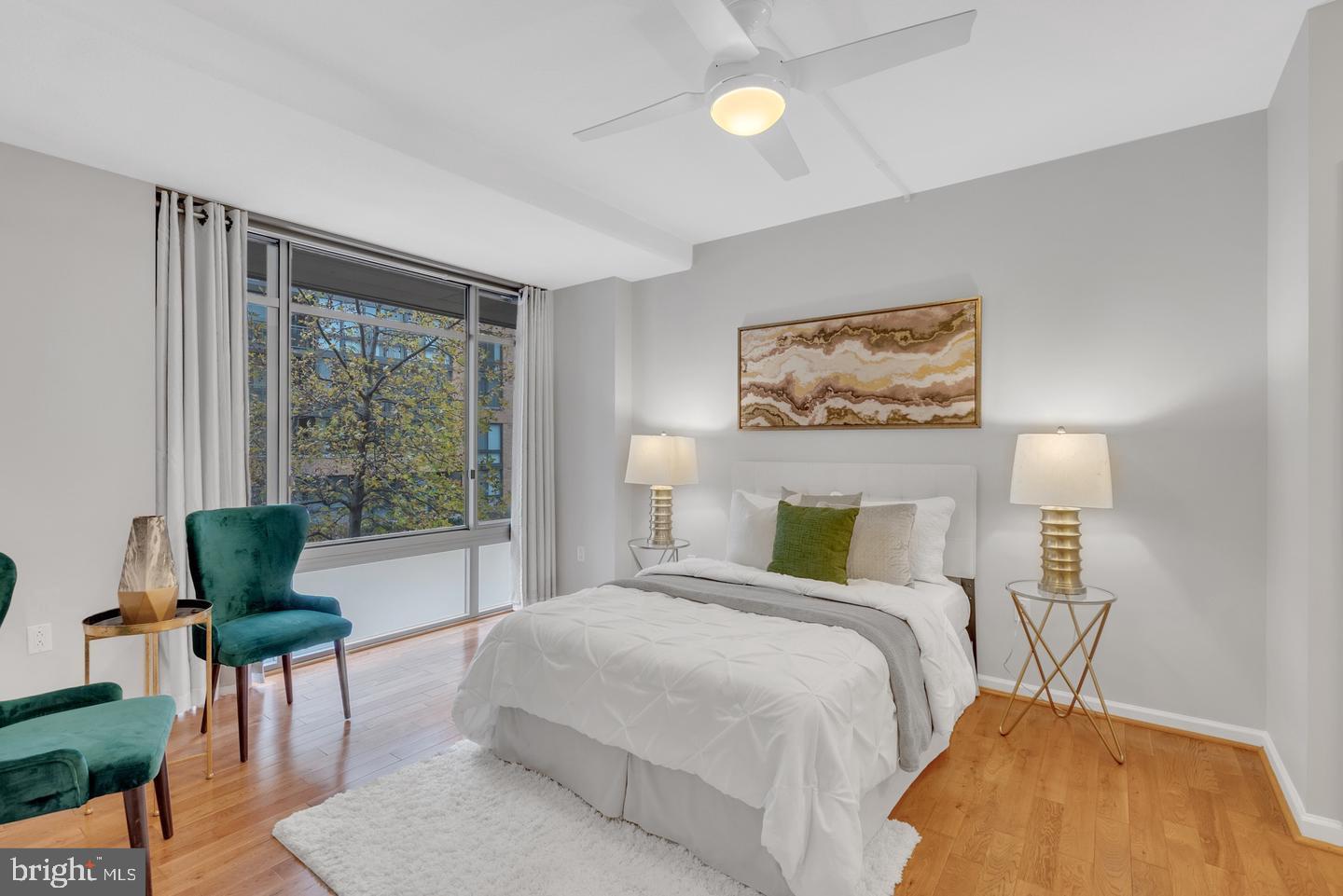 440 L ST NW #204