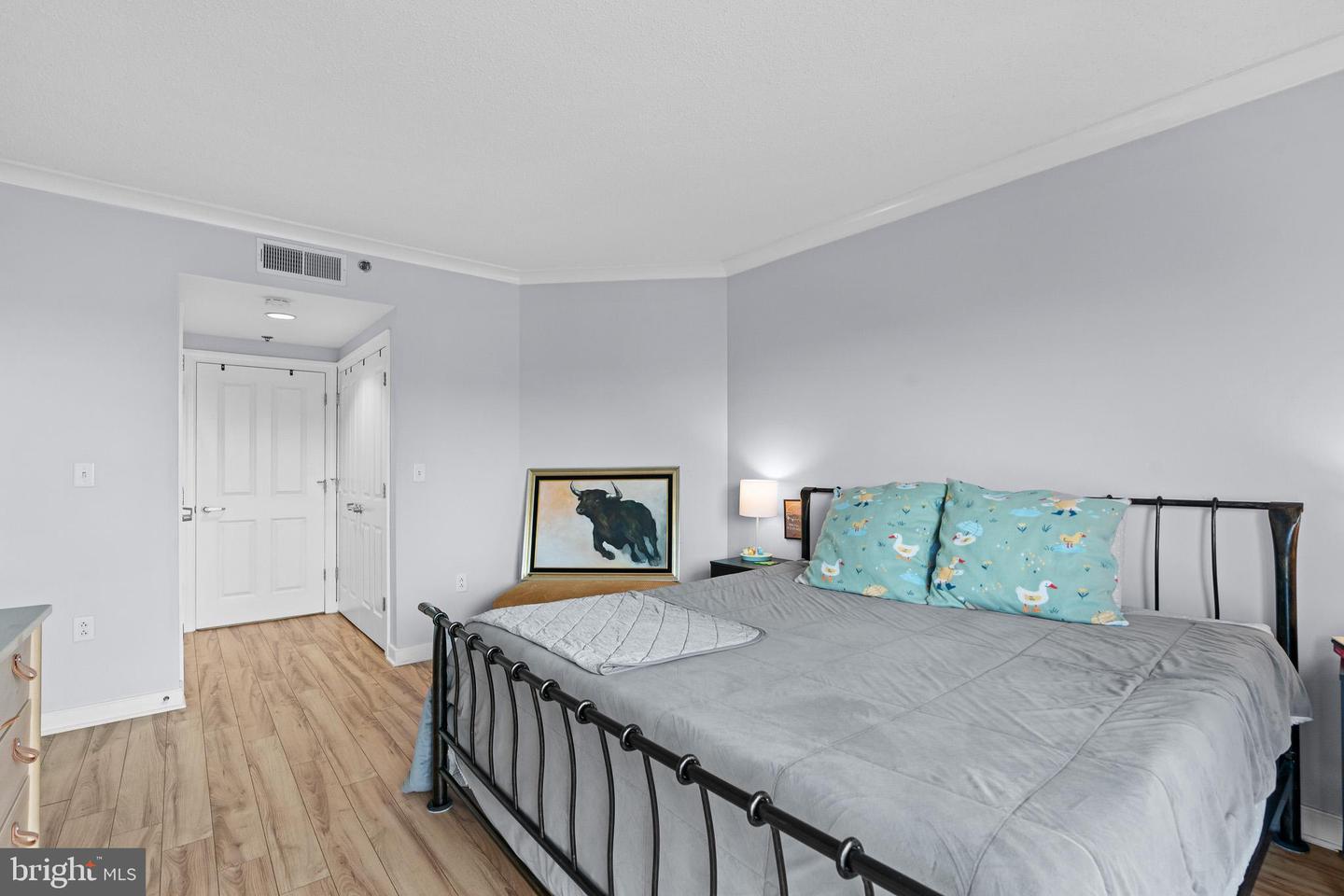 777 7TH ST NW #1014