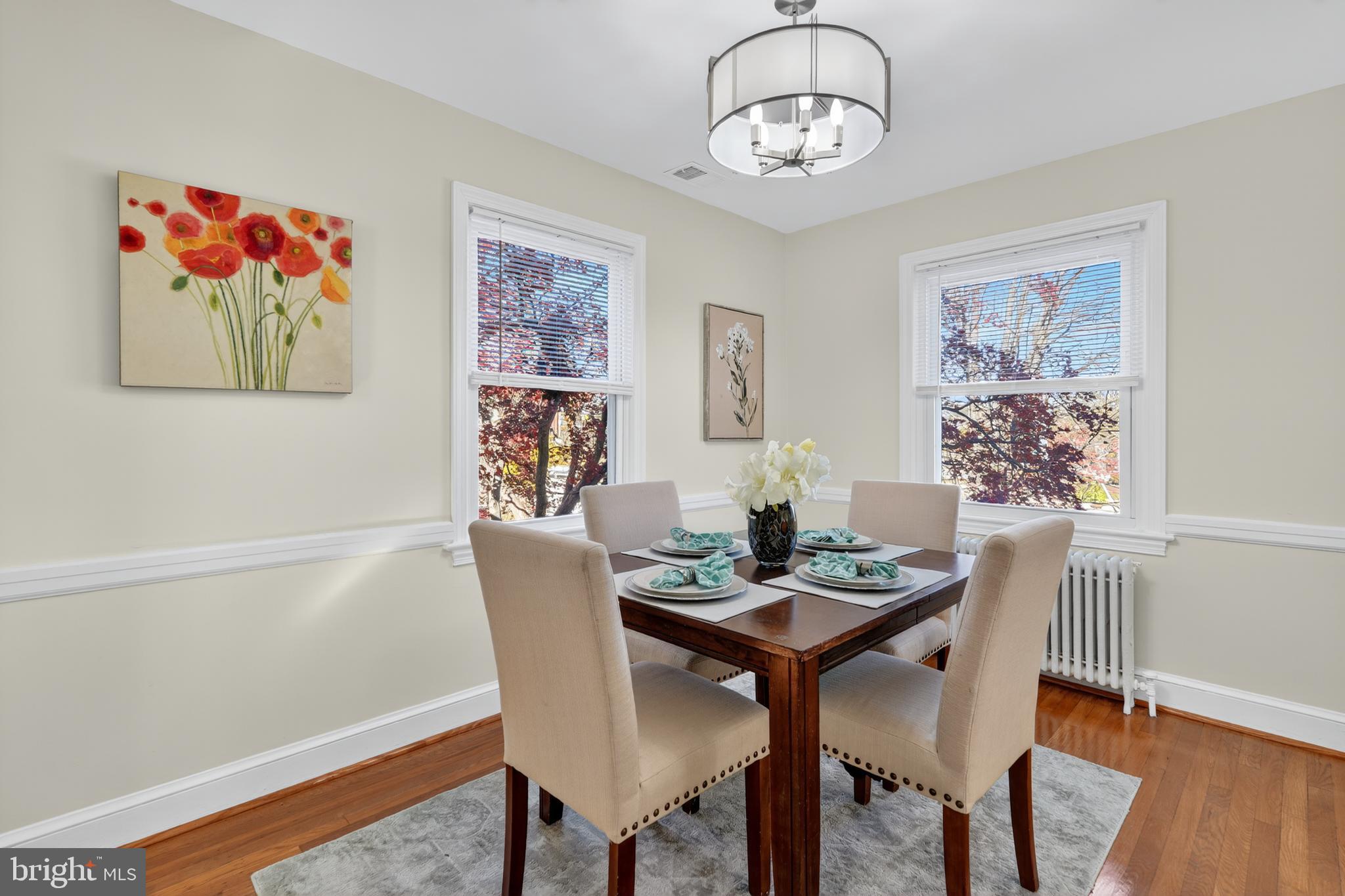 31 MCDONALD PLACE NE