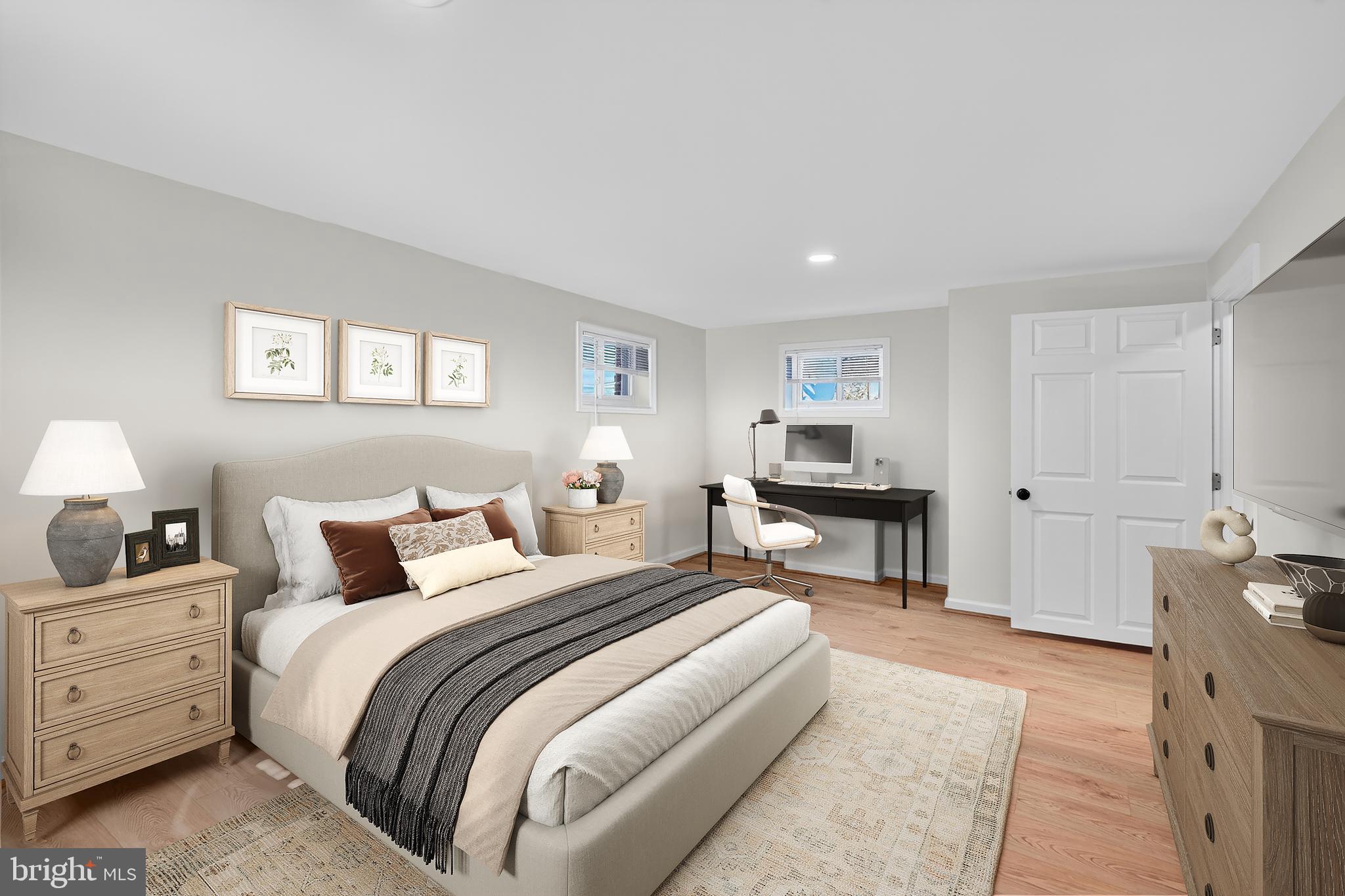 31 MCDONALD PLACE NE