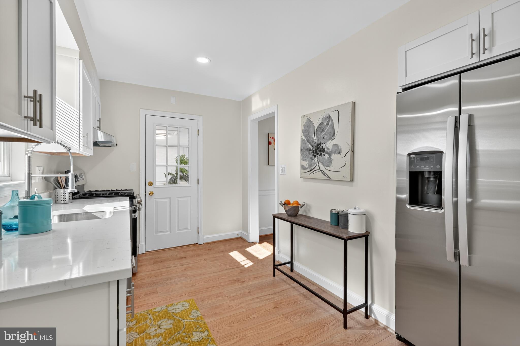 31 MCDONALD PLACE NE