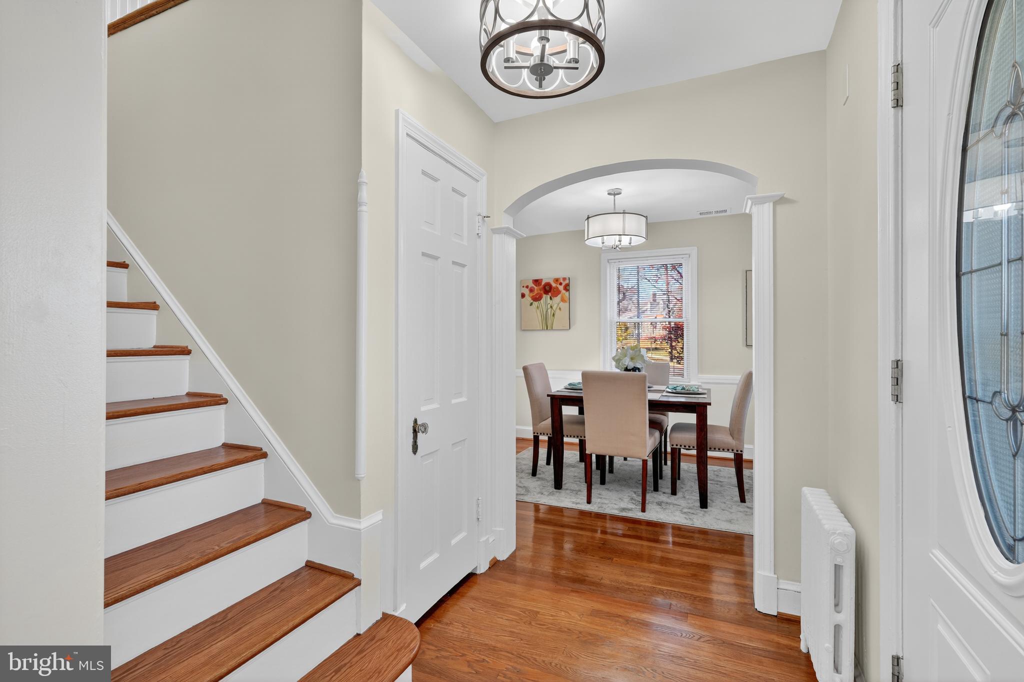 31 MCDONALD PLACE NE