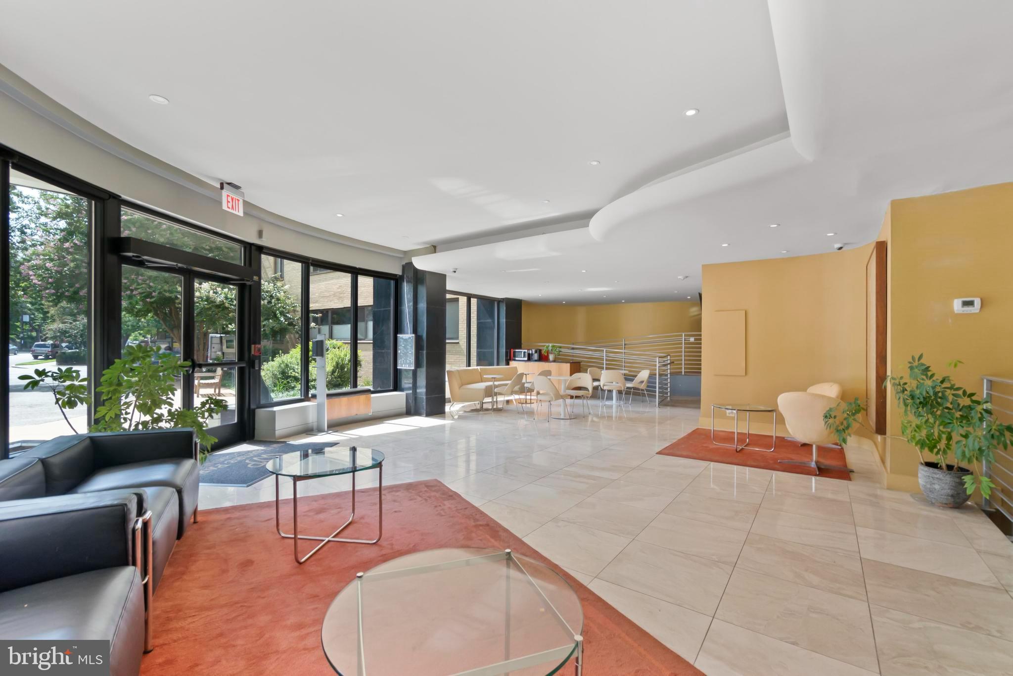 3701 CONNECTICUT AVE NW #206