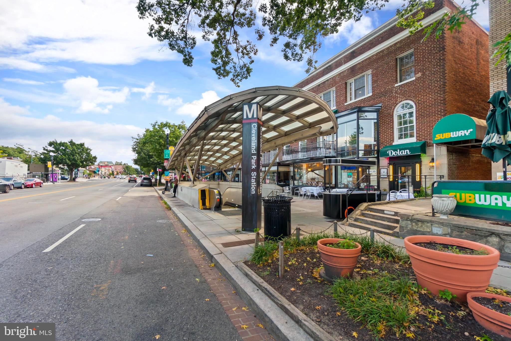 3701 CONNECTICUT AVE NW #206