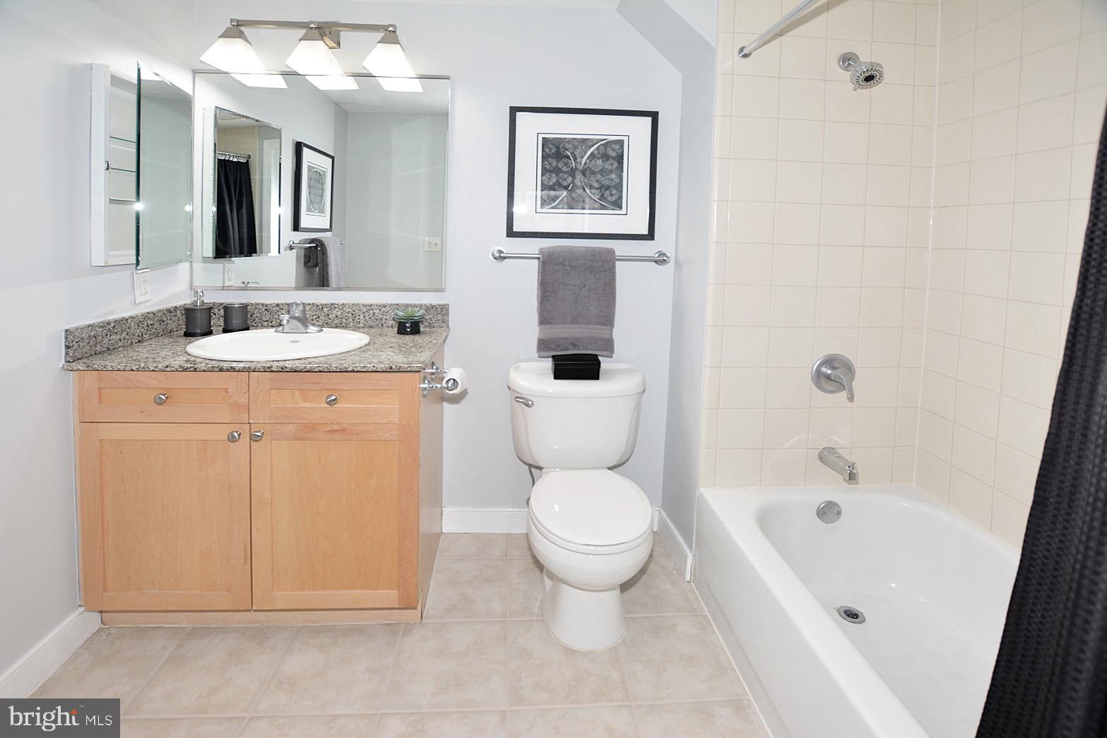 777 7TH STREET NW 1014