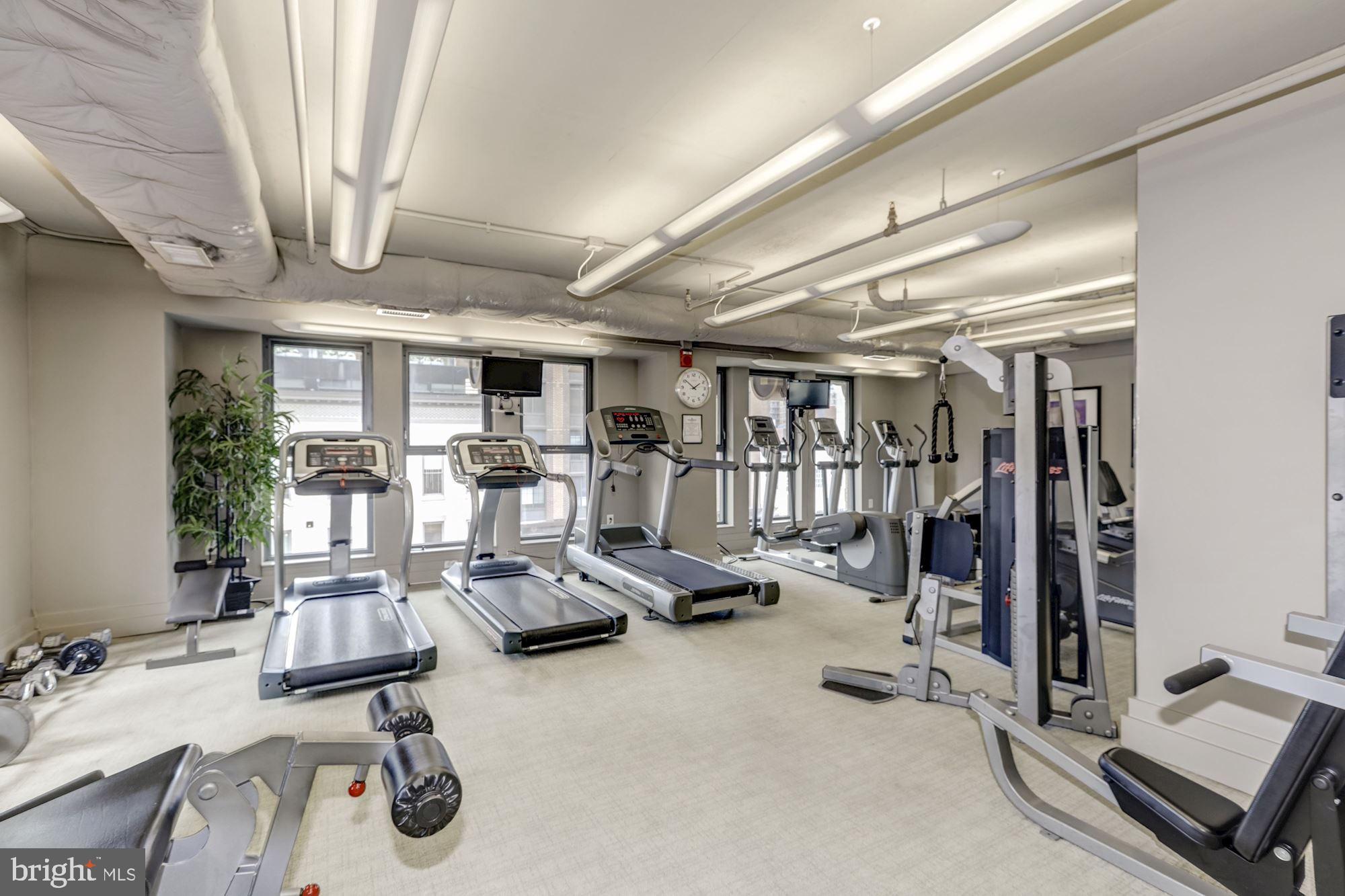 777 7TH STREET NW 1014