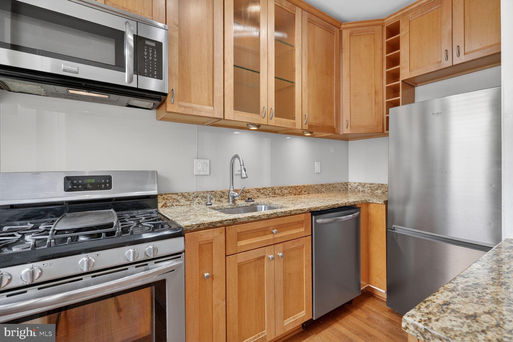 3616 CONNECTICUT AVENUE NW 407