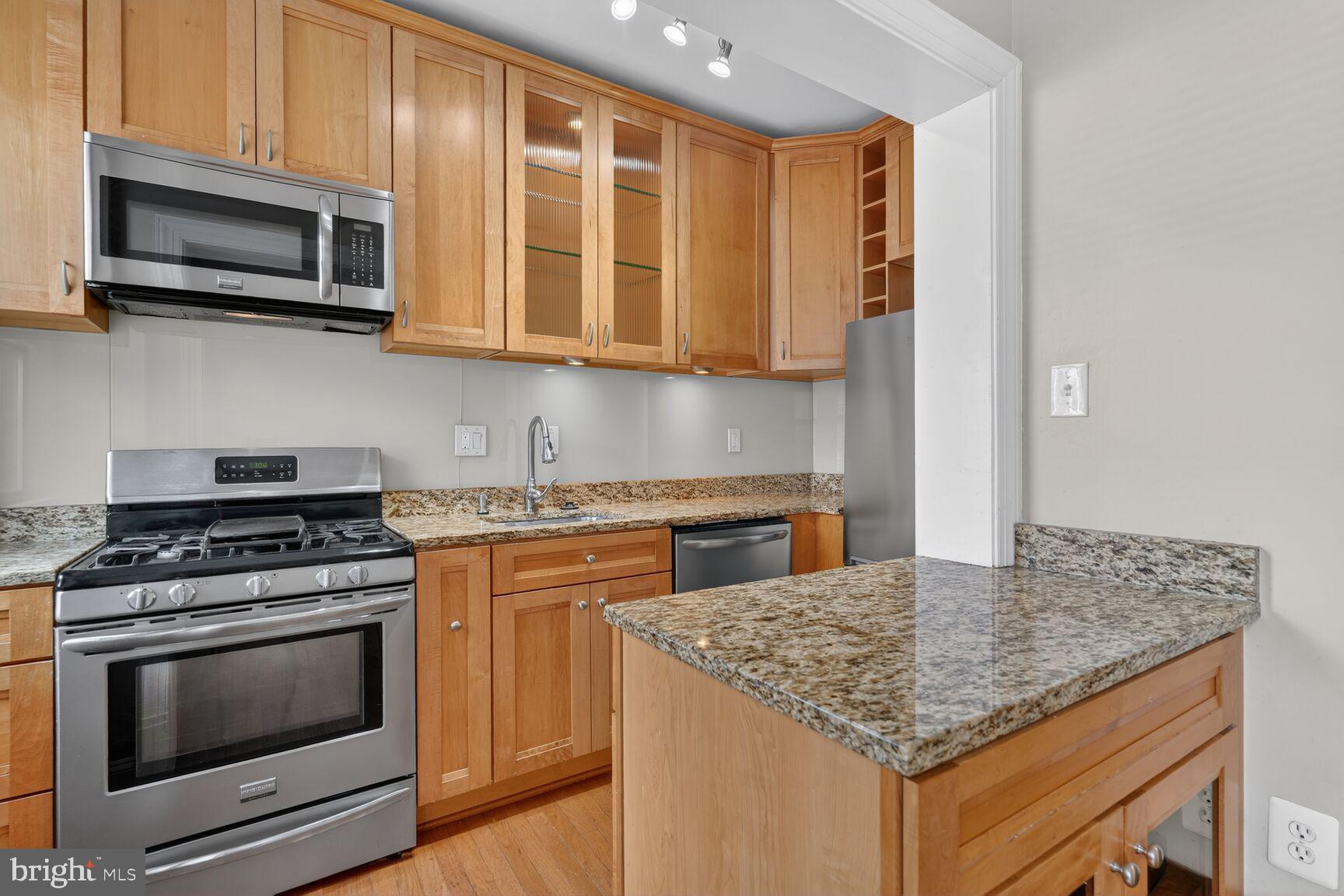 3616 CONNECTICUT AVENUE NW 407