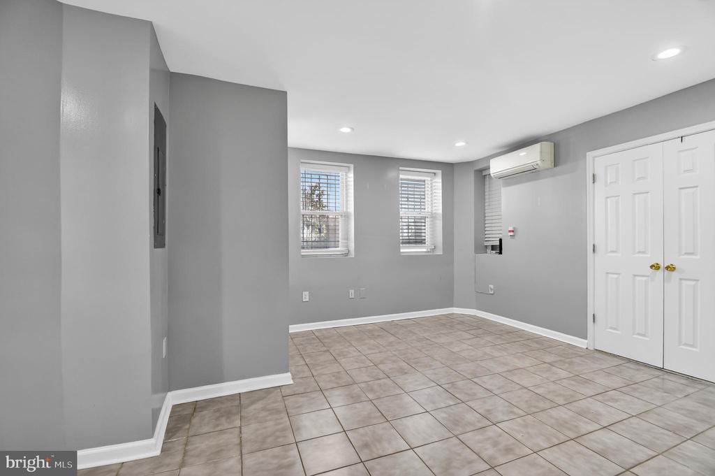 600 Q STREET NW BASEMENT