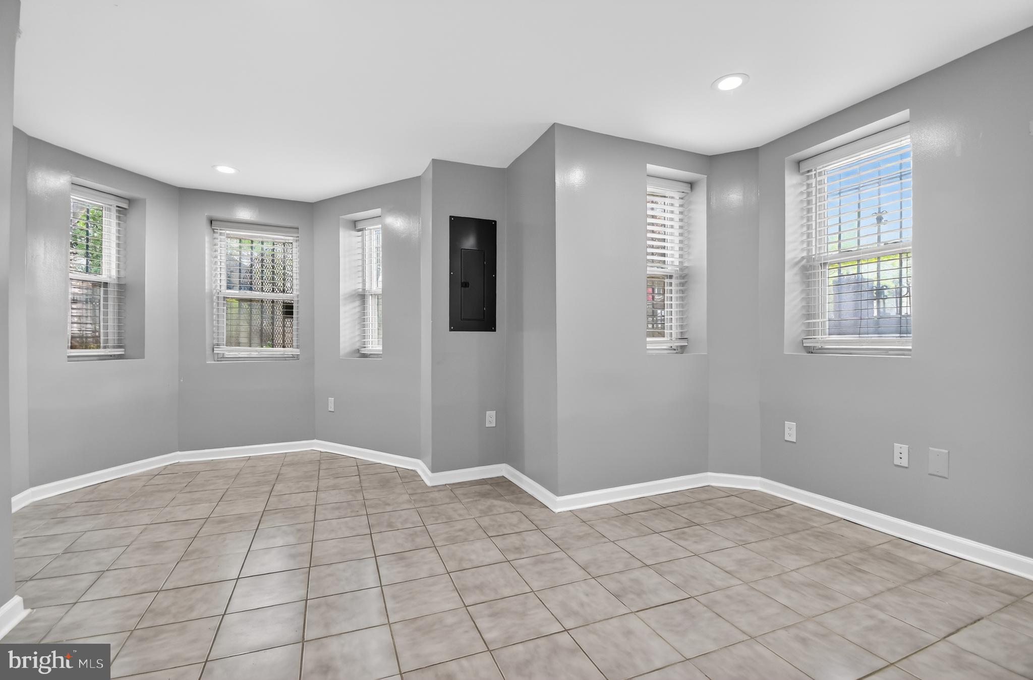 600 Q STREET NW BASEMENT