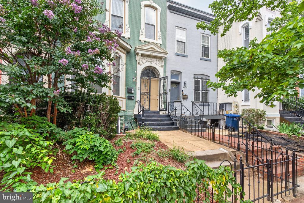 451 M STREET NW Unit: B