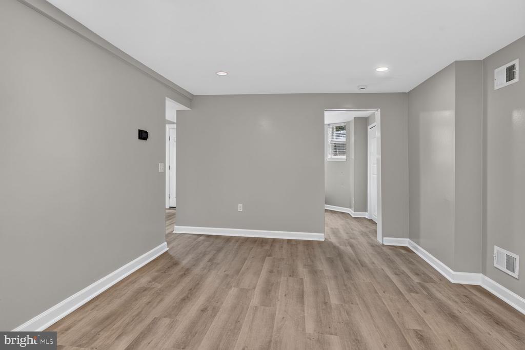451 M STREET NW Unit: B