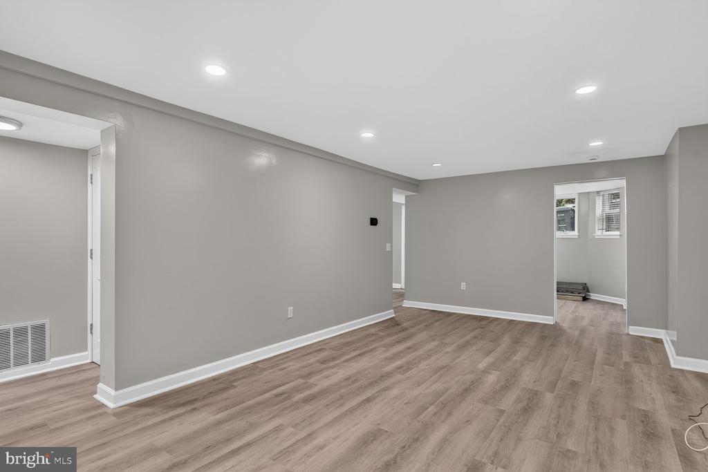 451 M STREET NW Unit: B