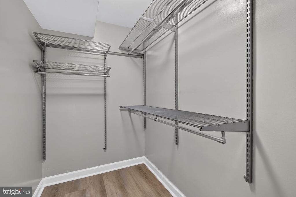 451 M STREET NW Unit: B