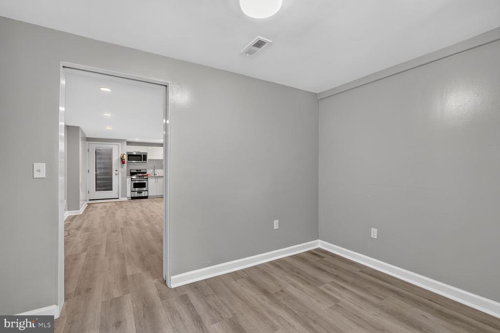 451 M STREET NW Unit: B