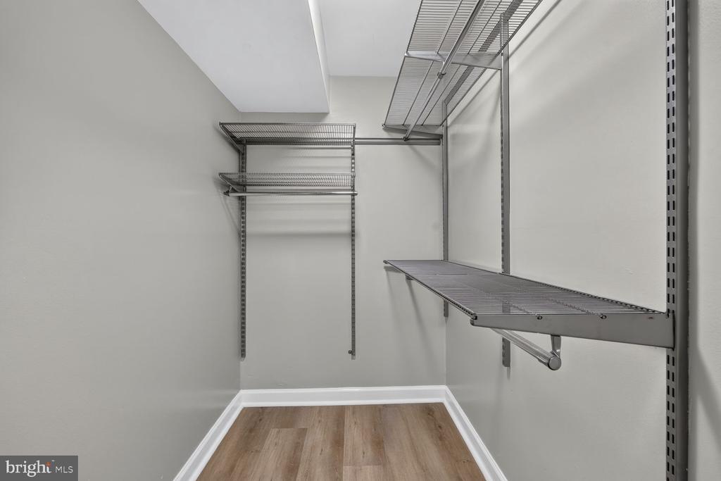 451 M STREET NW Unit: B