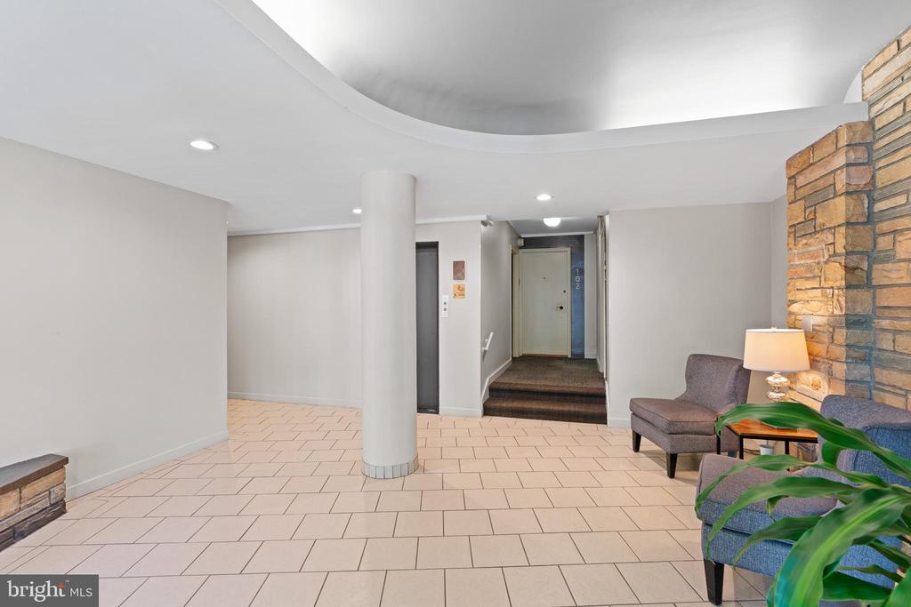 3901 TUNLAW ROAD NW Unit: 506