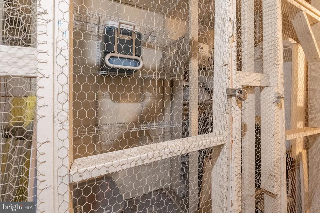 2123 CALIFORNIA STREET NW Unit: A4