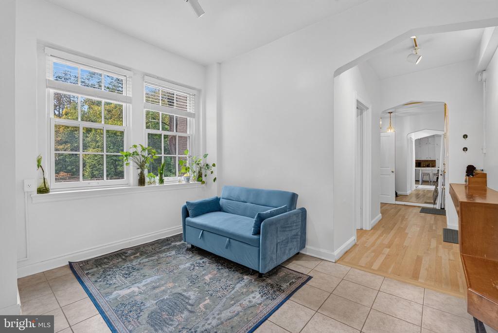 2737 DEVONSHIRE PLACE NW Unit: 127