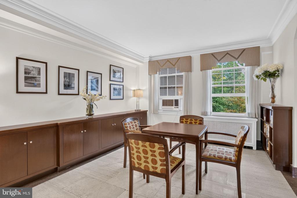 2737 DEVONSHIRE PLACE NW Unit: 127