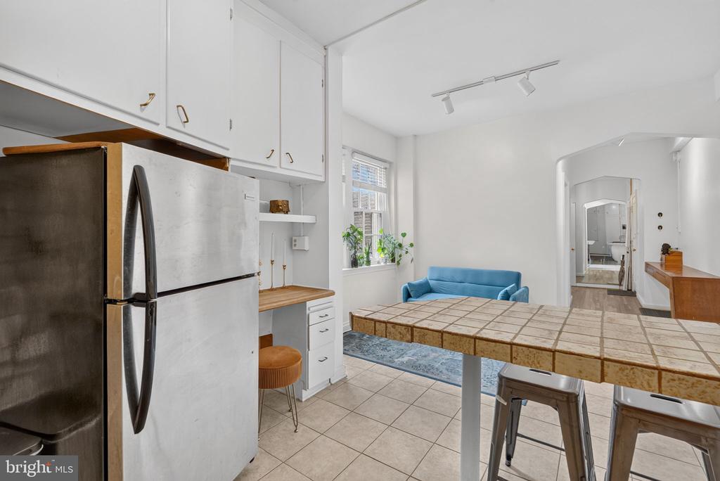 2737 DEVONSHIRE PLACE NW Unit: 127