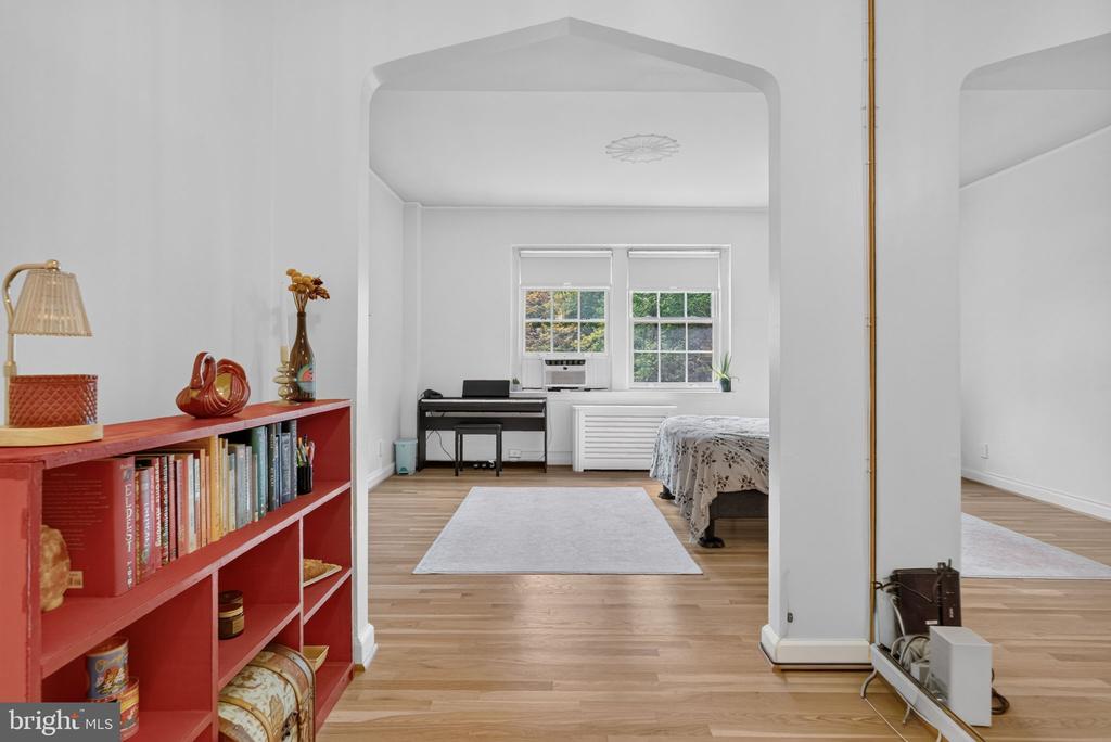 2737 DEVONSHIRE PLACE NW Unit: 127