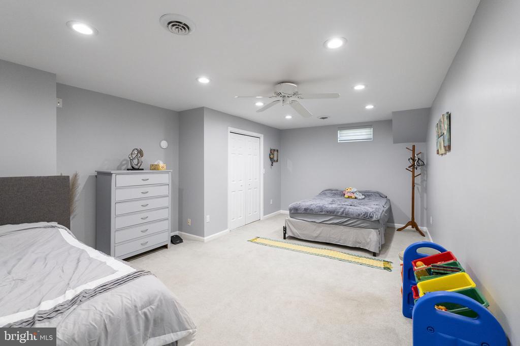6455 SADDLEBROOK LANE