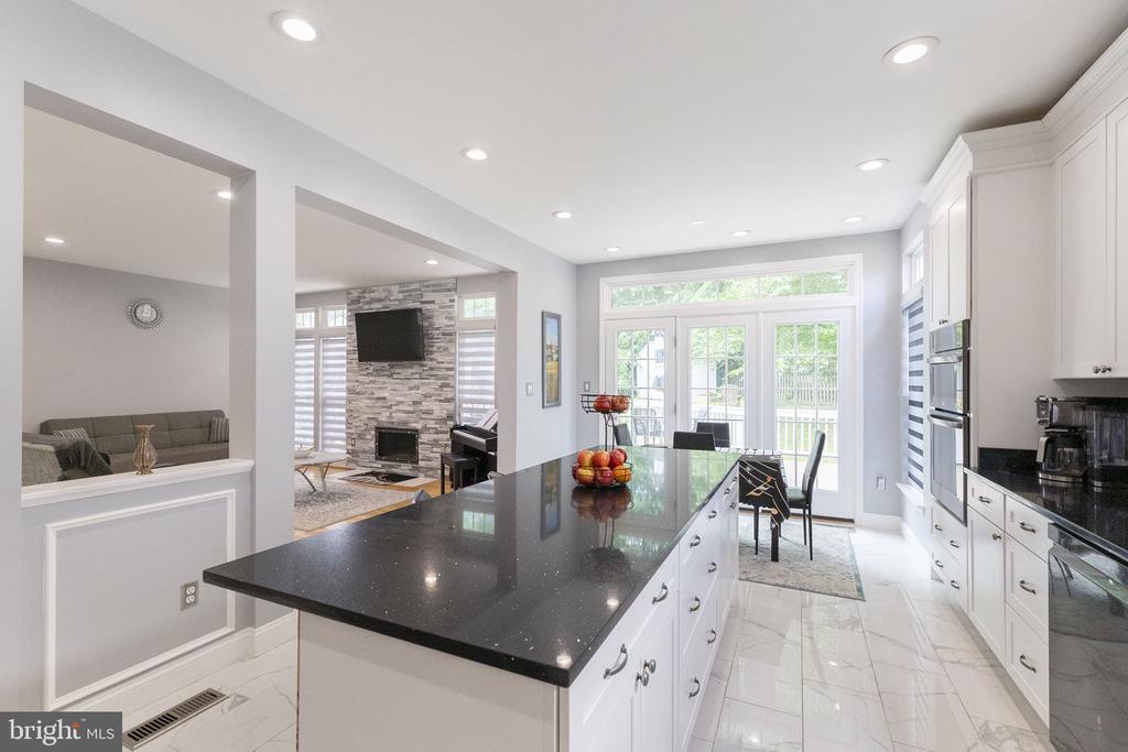 6455 SADDLEBROOK LANE