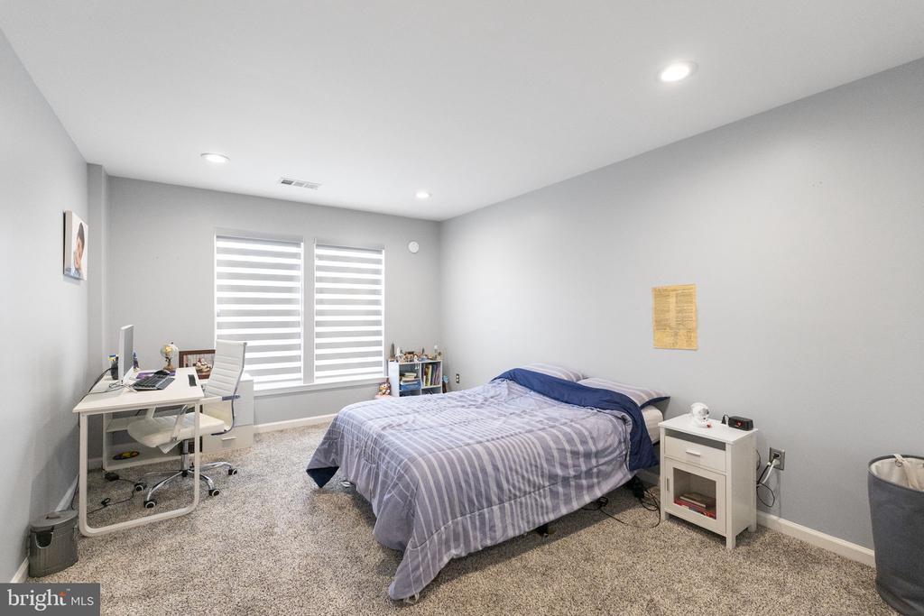 6455 SADDLEBROOK LANE