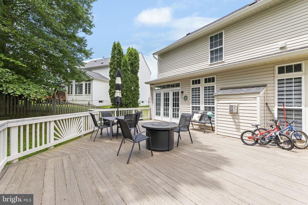 6455 SADDLEBROOK LANE