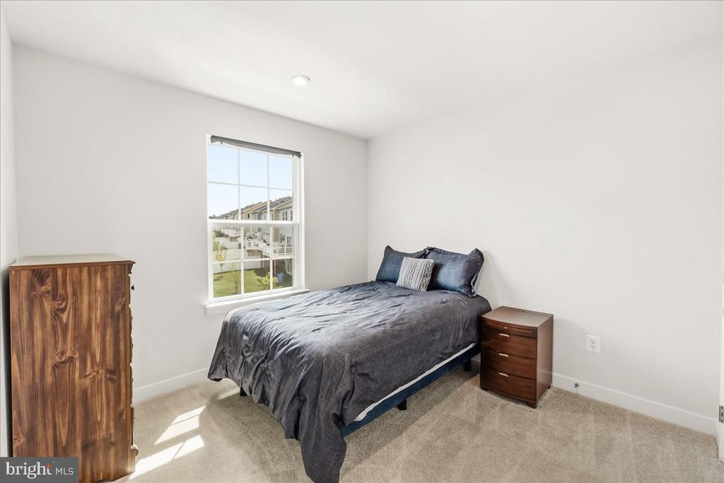 1403 WILMER PARK LANE