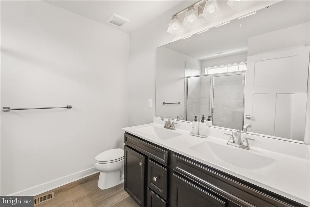 1403 WILMER PARK LANE