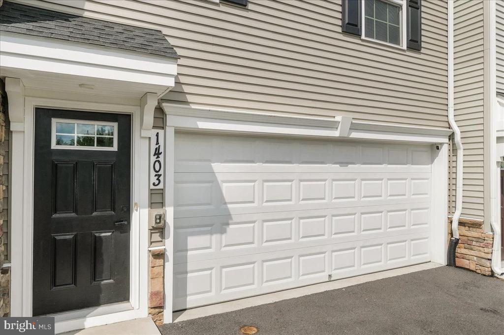 1403 WILMER PARK LANE