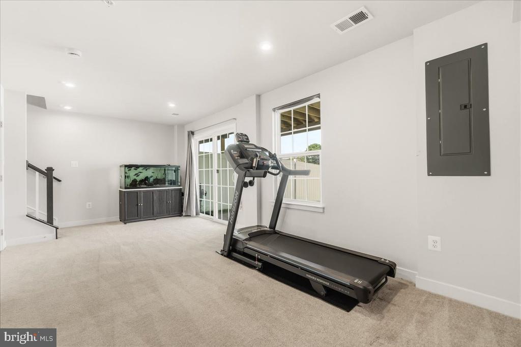 1403 WILMER PARK LANE