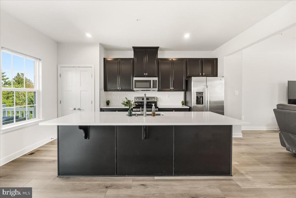1403 WILMER PARK LANE