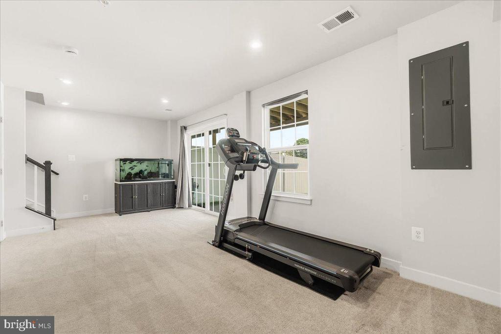 1403 WILMER PARK LANE