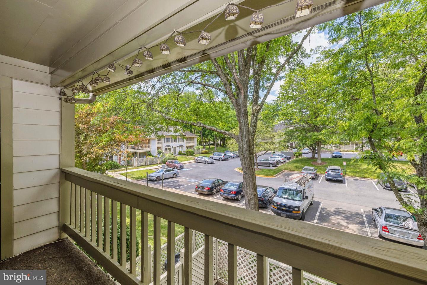 13009 Shadyside Ln #12-204