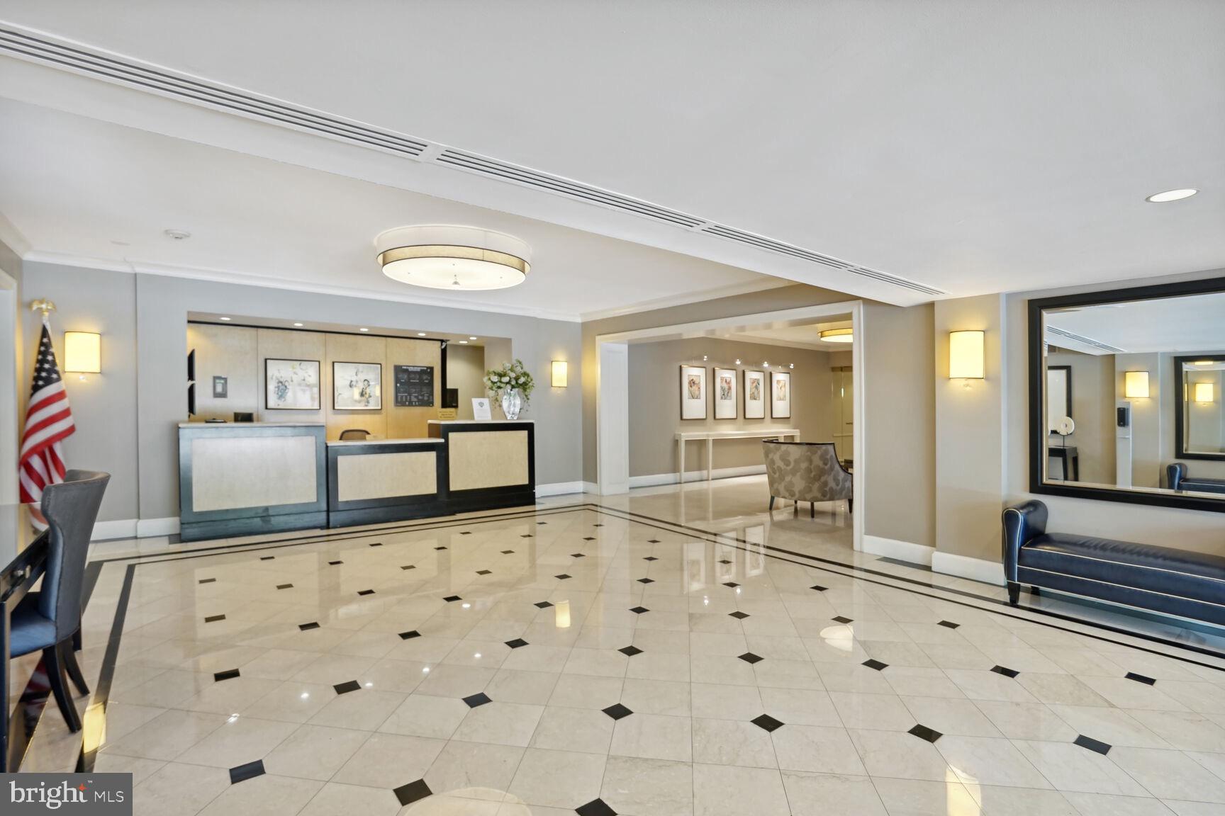 4601 N Park Ave #1619