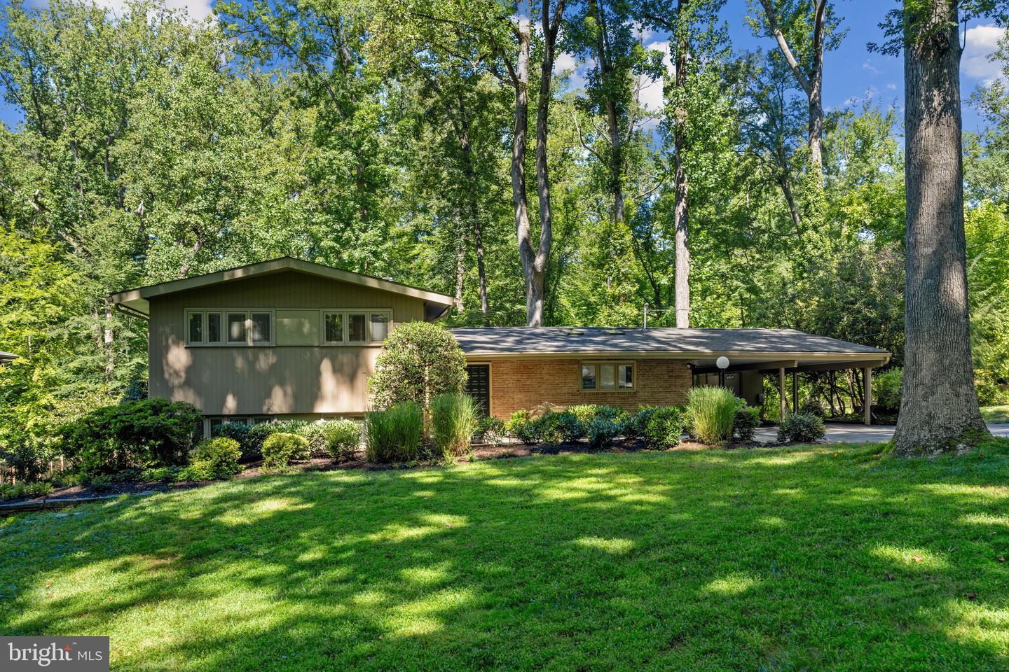 8924 Burdette Rd