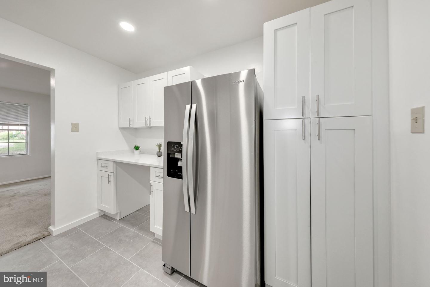 5301 Westbard Cir #206